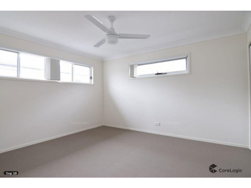 28 Careel Close, Helensvale QLD 4212
