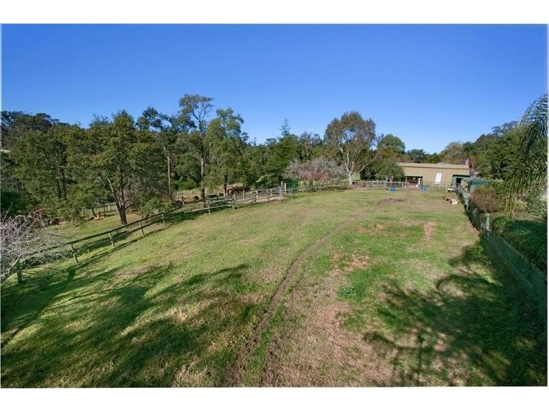 37 Cranstons Rd, Middle Dural NSW 2158