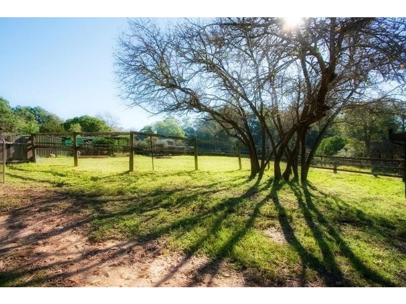 37 Cranstons Rd, Middle Dural NSW 2158