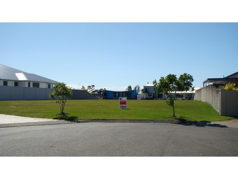 10 Grace Court, Pelican Waters QLD 4551