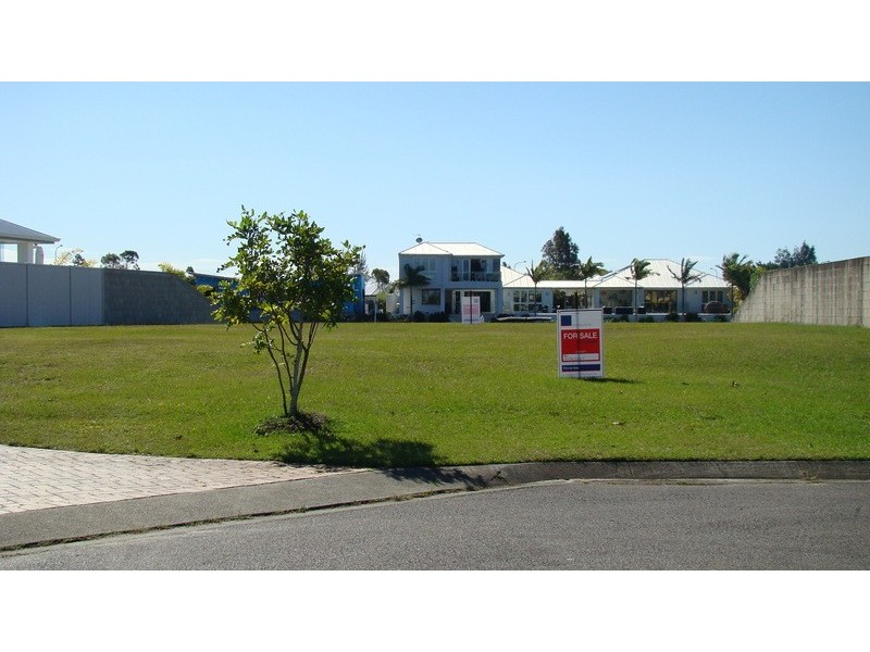 10 Grace Court, Pelican Waters QLD 4551