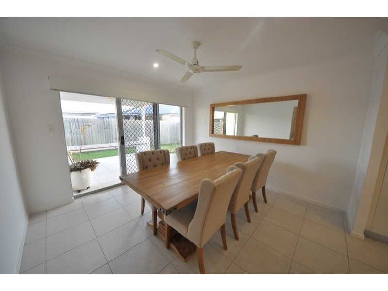 7 Somerset Drive, Andergrove QLD 4740