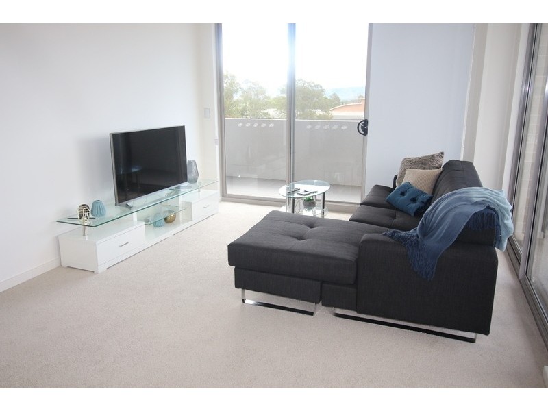 A607/48-56 Derby Street, Kingswood NSW 2747