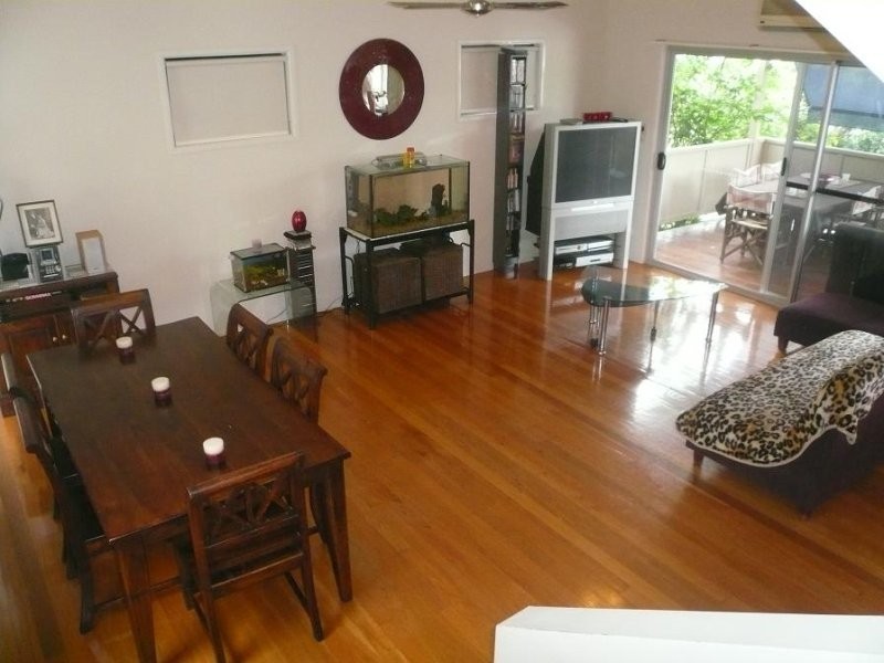 4/21 Hazelwood Street, Highgate Hill QLD 4101