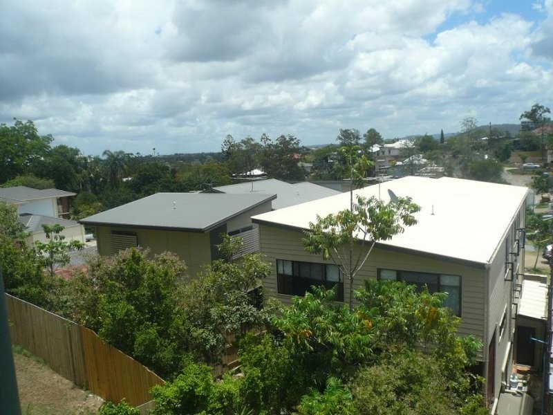 4/21 Hazelwood Street, Highgate Hill QLD 4101