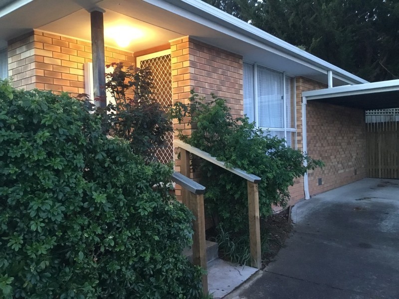 2/6A Willowbend Road, Kingston TAS 7050