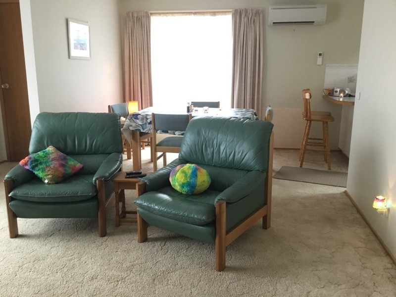 2/6A Willowbend Road, Kingston TAS 7050