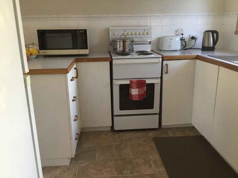 2/6A Willowbend Road, Kingston TAS 7050