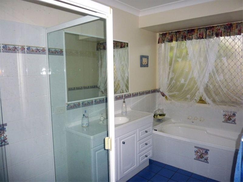 3 Coventry Place, Wishart QLD 4122