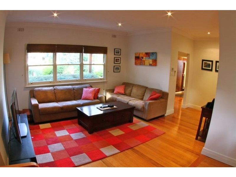 68 Pakenham Street, Blackburn VIC 3130