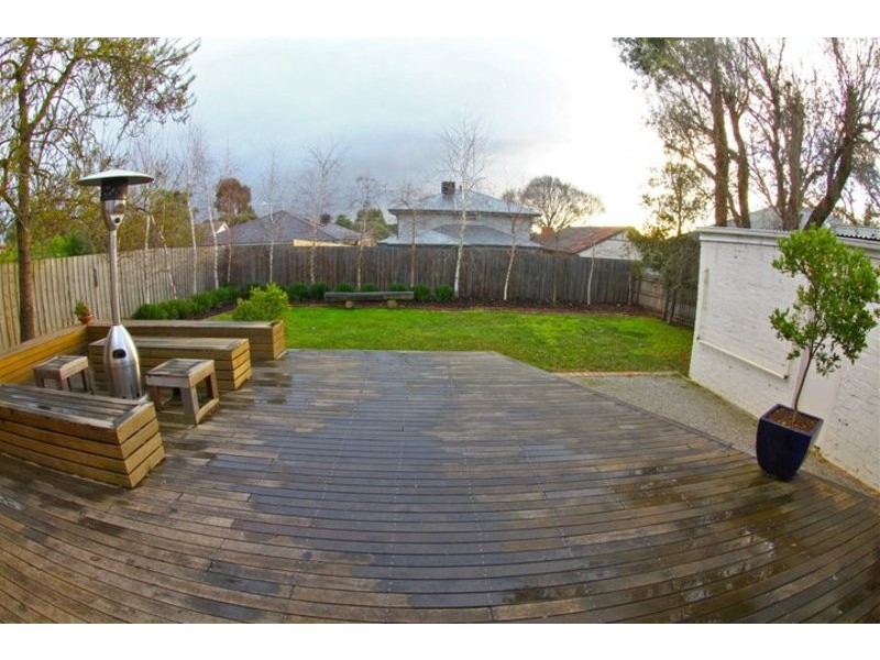 68 Pakenham Street, Blackburn VIC 3130