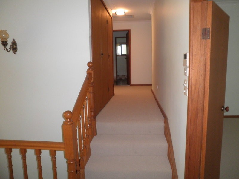 3 Barralong St, Belmont North NSW 2280