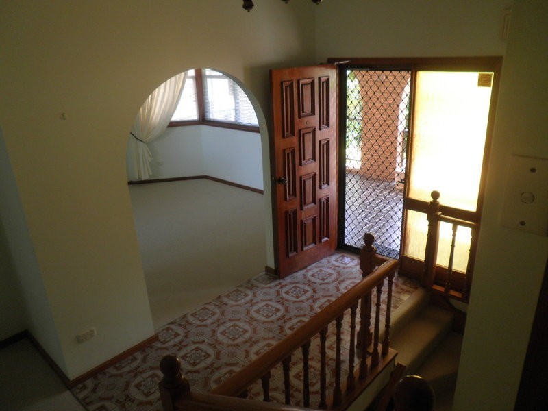 3 Barralong St, Belmont North NSW 2280