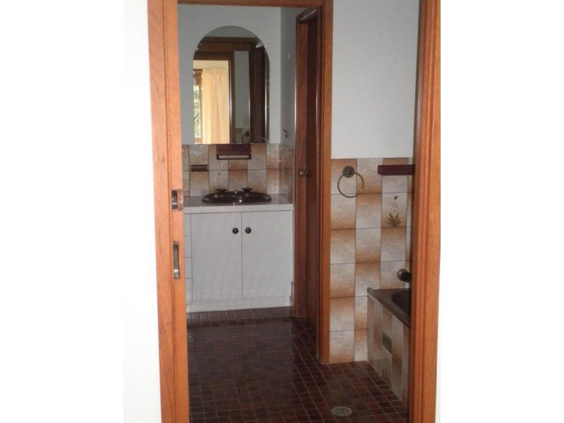 3 Barralong St, Belmont North NSW 2280