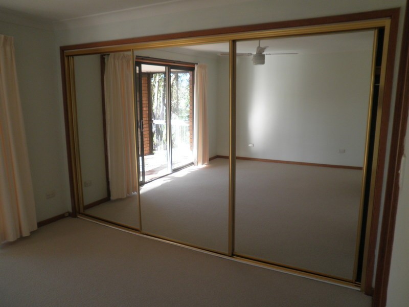 3 Barralong St, Belmont North NSW 2280