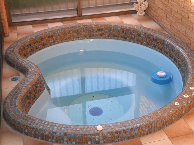 3 Barralong St, Belmont North NSW 2280