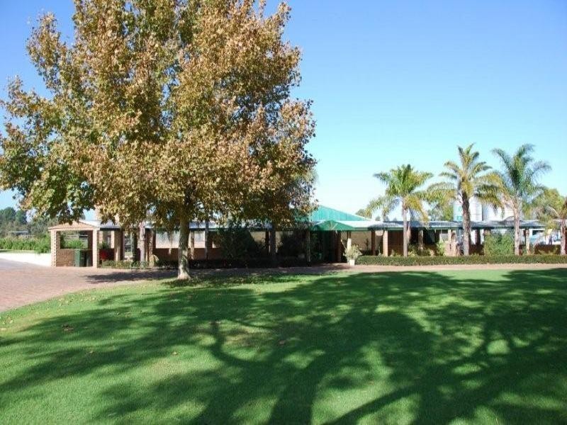 55 Henley Street, Henley Brook WA 6055