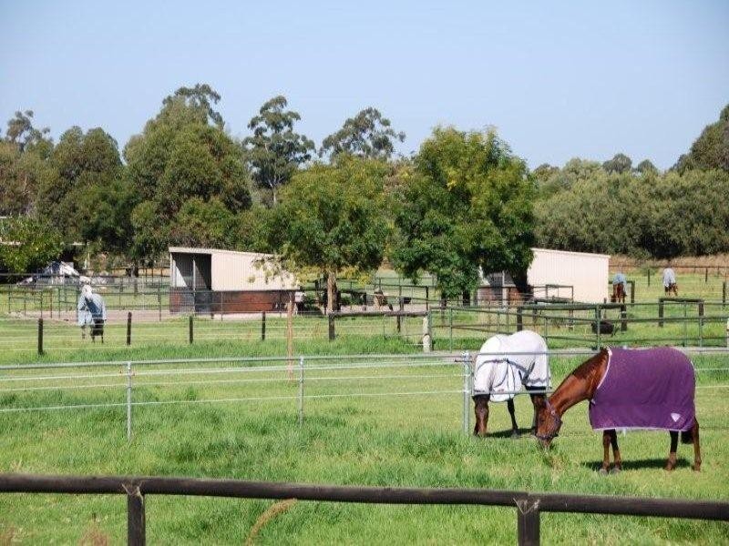 55 Henley Street, Henley Brook WA 6055