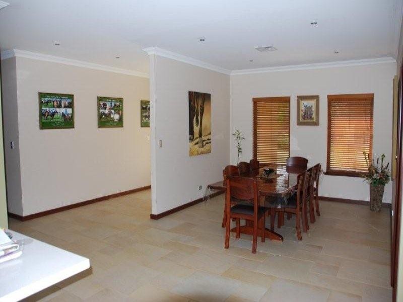 55 Henley Street, Henley Brook WA 6055