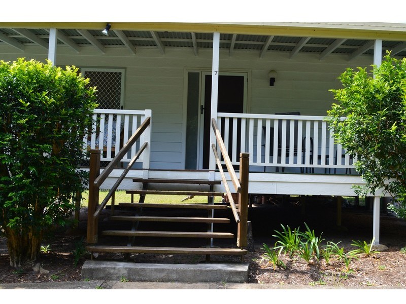 Coochiemudlo Island QLD 4184