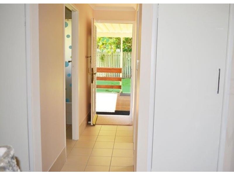 Coochiemudlo Island QLD 4184