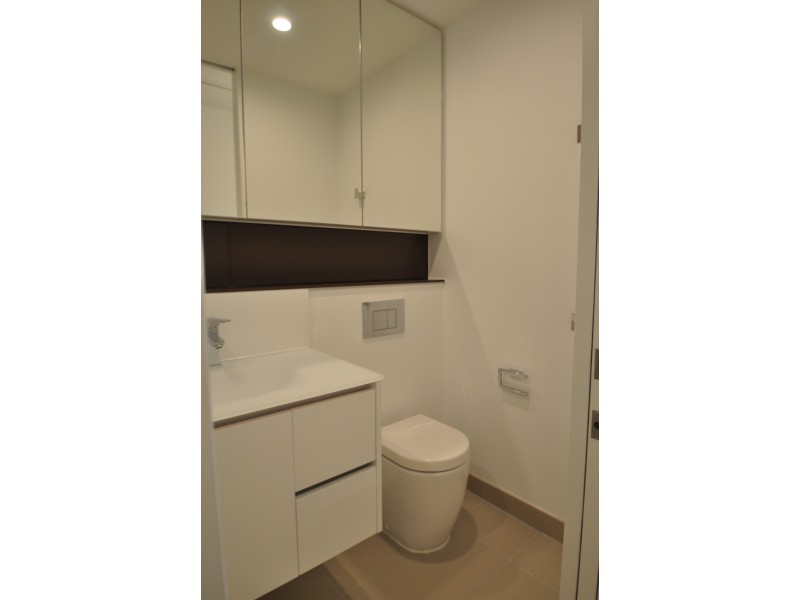 8 Princes Close, Prahran VIC 3181