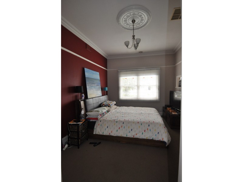 62 Wales Street, Kingsville VIC 3012