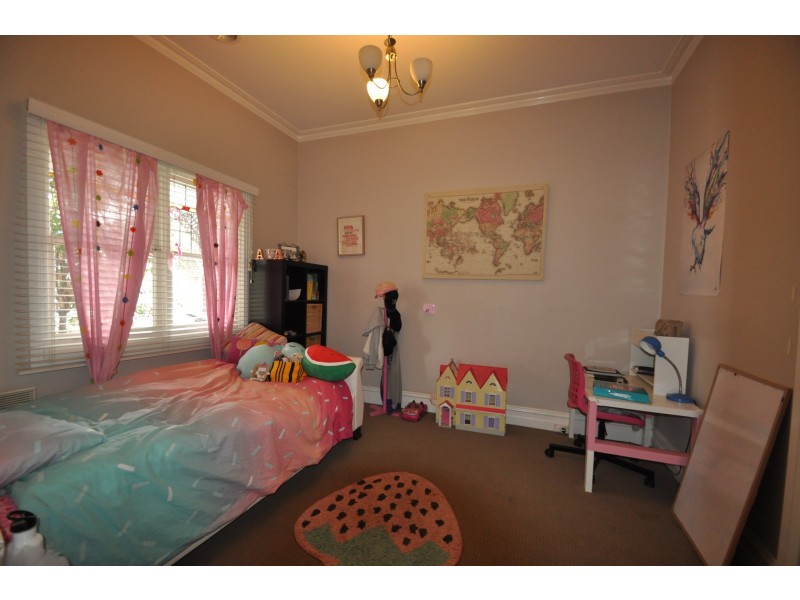 62 Wales Street, Kingsville VIC 3012