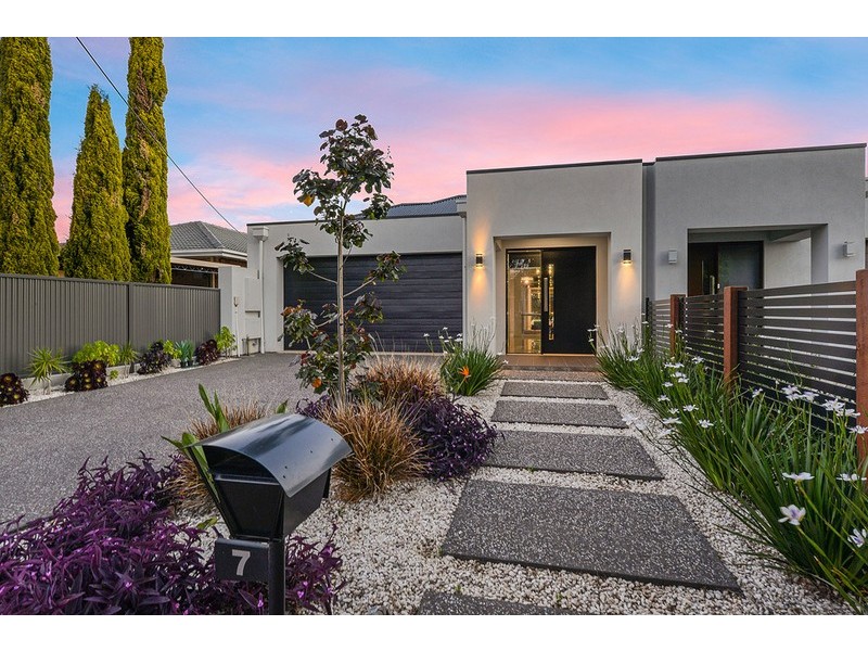 7 Dudley Avenue, Daw Park SA 5041