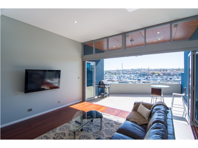 8A Southampton Lane, Mindarie WA 6030