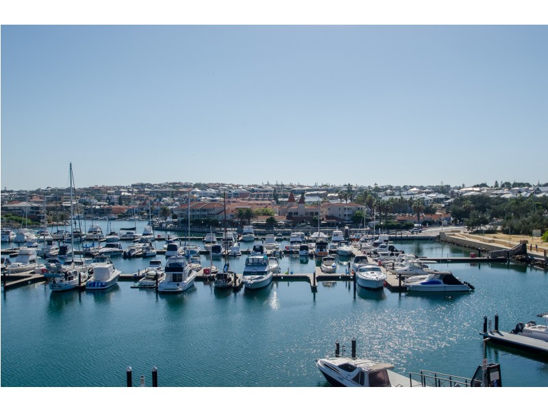 8A Southampton Lane, Mindarie WA 6030
