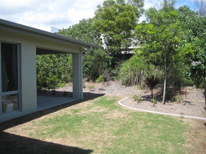 15 Casuarina Way, Helensvale QLD 4212