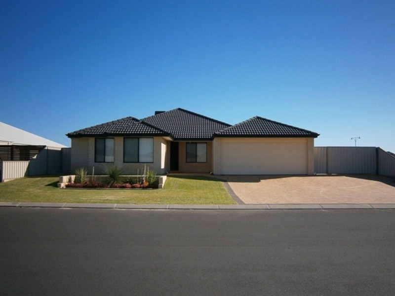 30 Jupiter Drive, Australind WA 6233