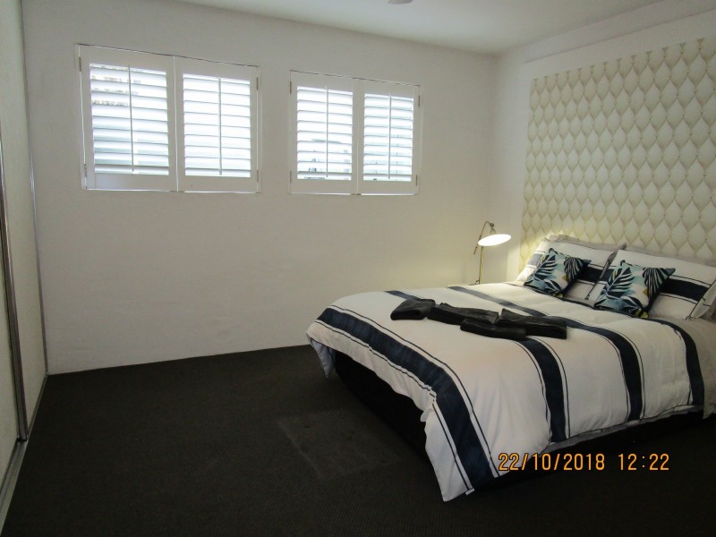2081 Gold Coast Highway, Miami QLD 4220