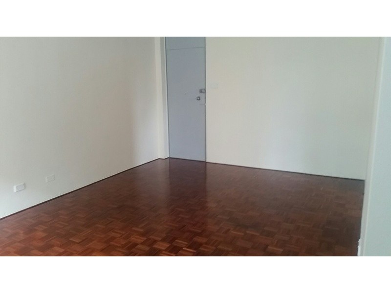 2/15 Macquarie Terrace, Balmain NSW 2041