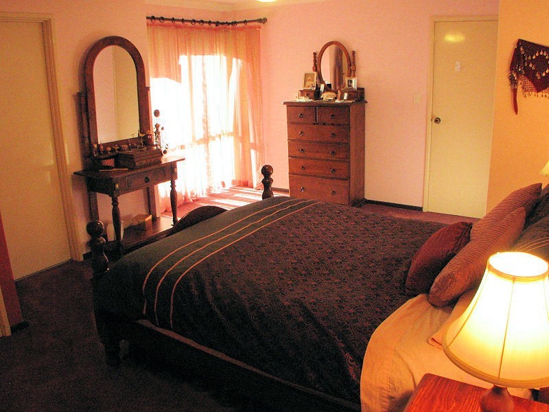 240 Sultana Road East, Forrestfield WA 6058