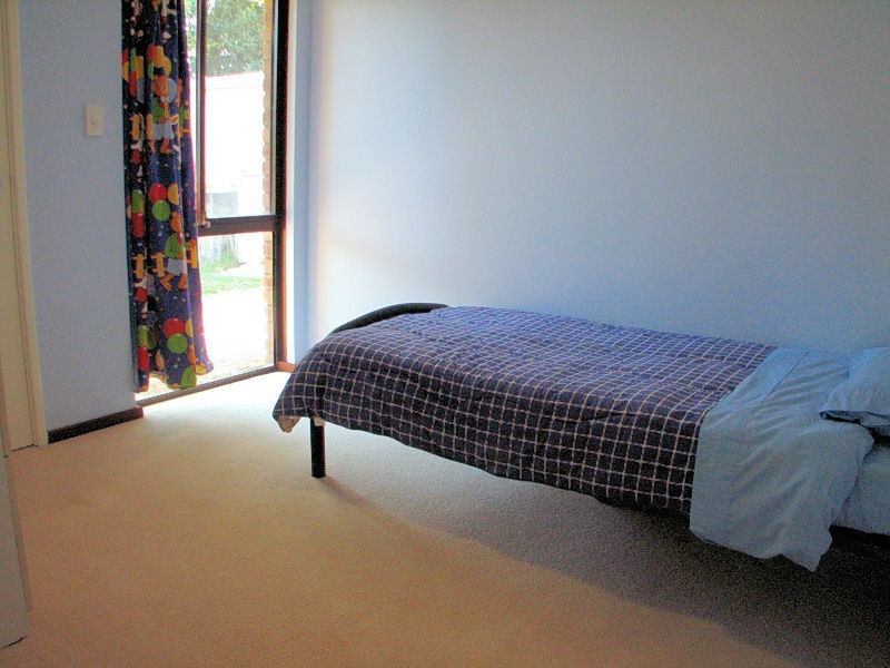 240 Sultana Road East, Forrestfield WA 6058