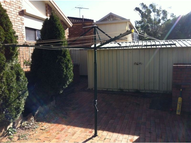 7  Madang Place, Glenfield NSW 2167