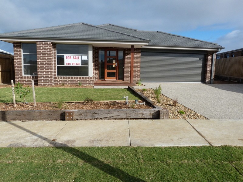 17 Dalkeith Crescent, Ocean Grove VIC 3226