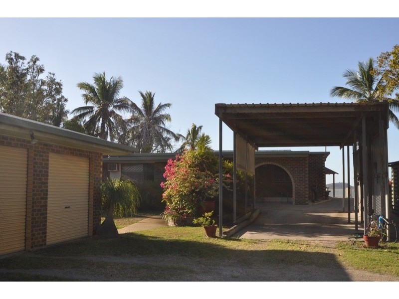 24 Swan Street, Slade Point QLD 4740