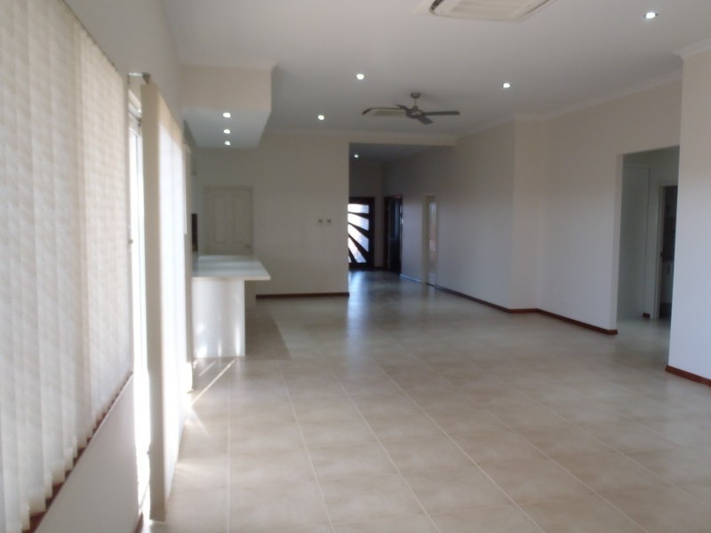 43 Kingfisher Way, Nickol WA 6714