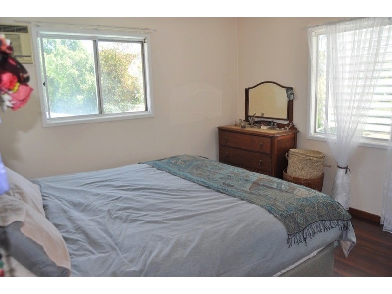 1 Upton Avenue, Andergrove QLD 4740