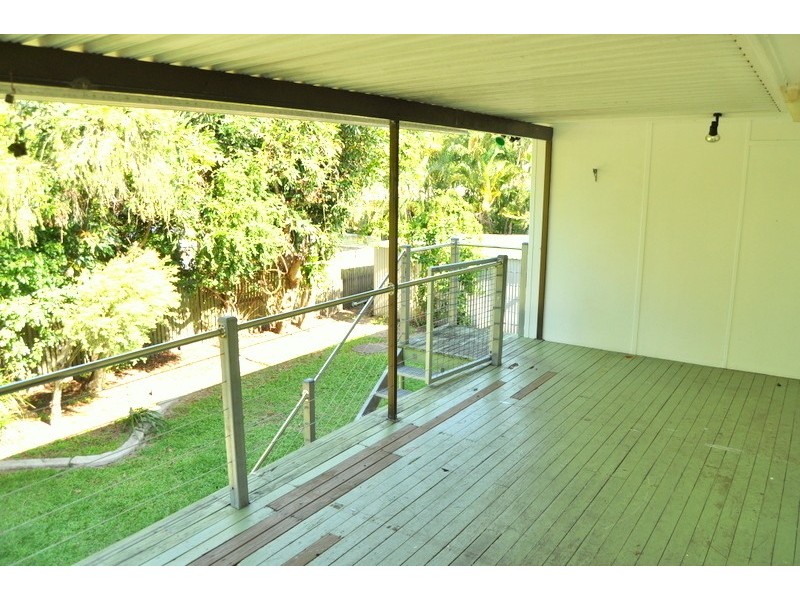 1 Upton Avenue, Andergrove QLD 4740