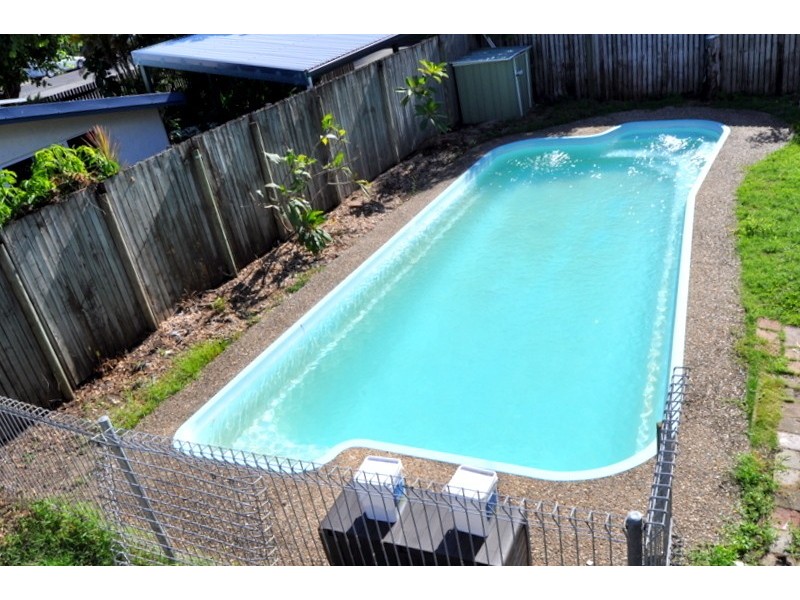 1 Upton Avenue, Andergrove QLD 4740