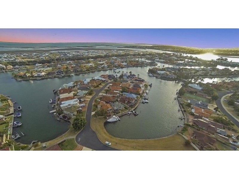 6 Donnelly Gardens, Dudley Park WA 6210