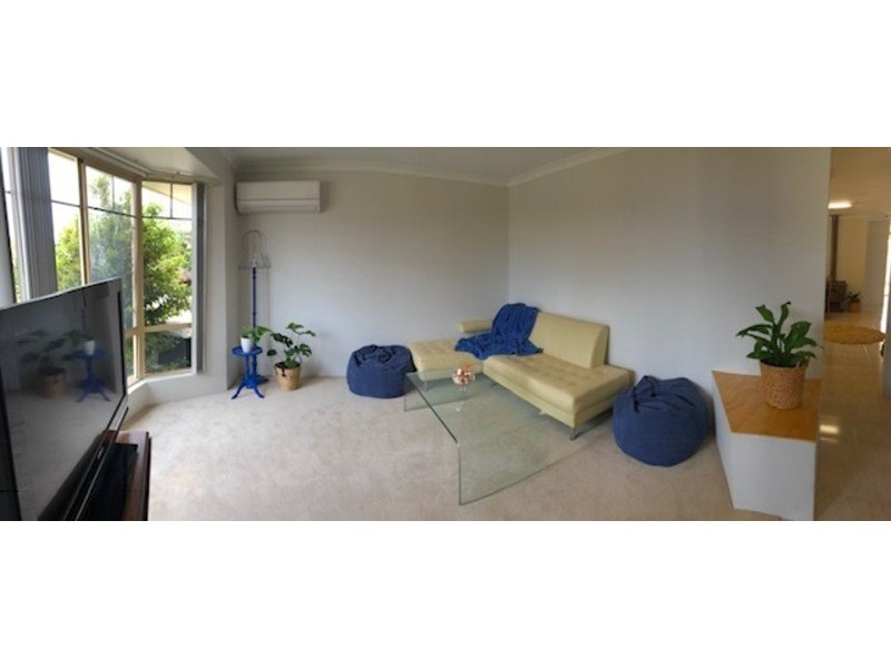 6 Donnelly Gardens, Dudley Park WA 6210