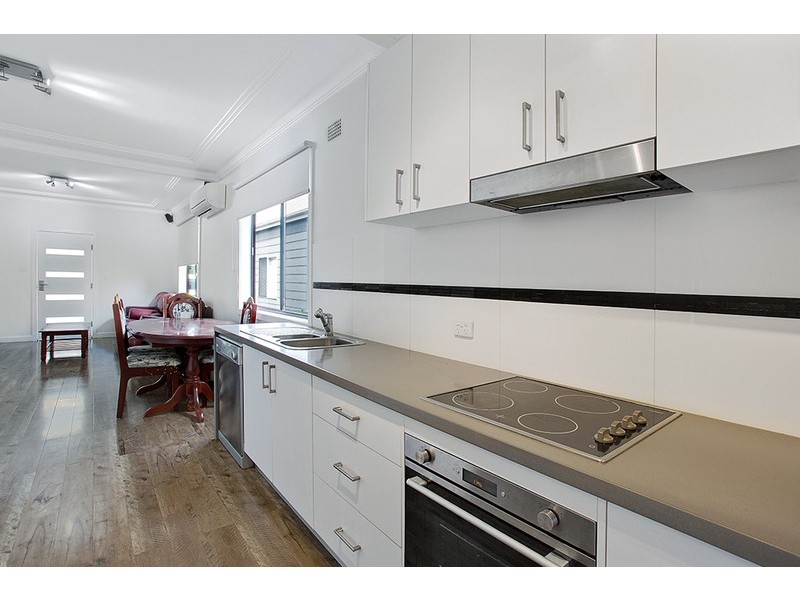 4 Gulliver Street, Hamilton North NSW 2292