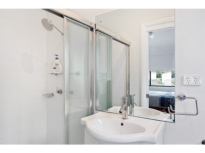 4 Gulliver Street, Hamilton North NSW 2292