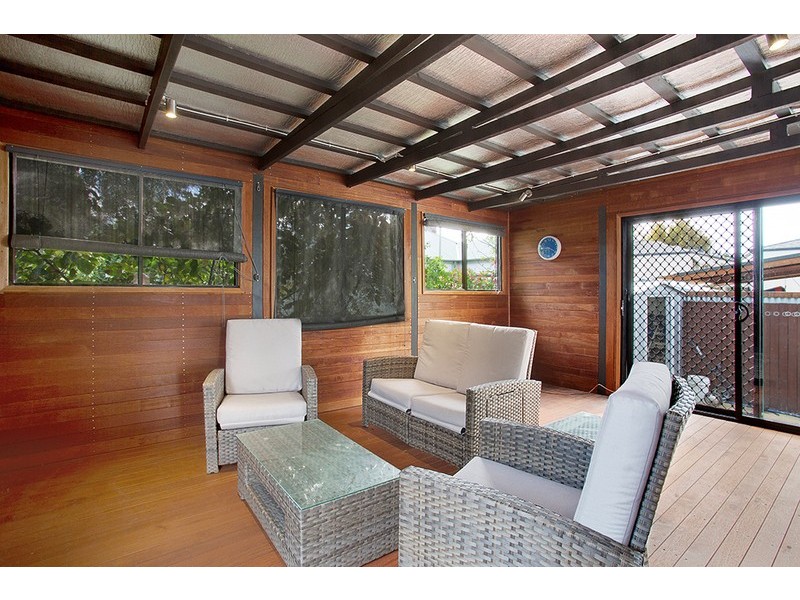 4 Gulliver Street, Hamilton North NSW 2292