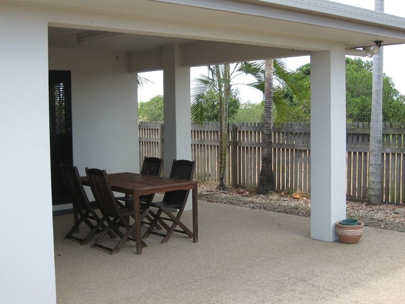 5 Rake Court, Andergrove QLD 4740